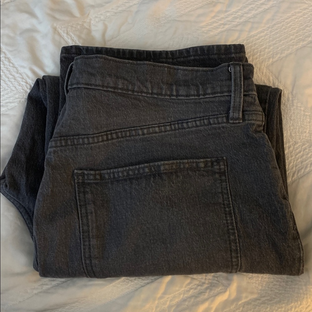 Universal Thread vintage straight jeans sz 32